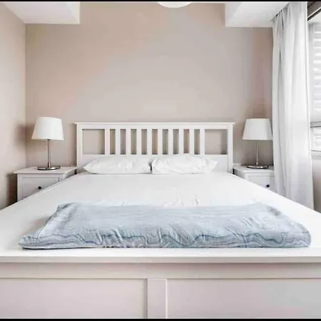 Apartamento 2 With Pool