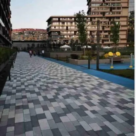 2 With Pool Apartment